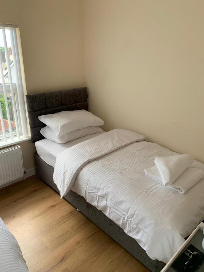 Smeaton Serviced Accommodation Liverpool Ngoại thất bức ảnh